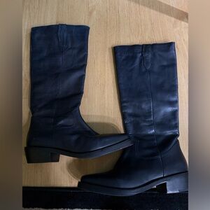Vintage Foundry Co.  Loren Black Leather tall boots
Size 6